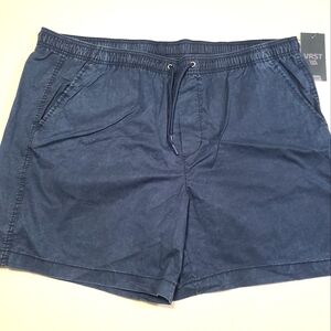 NWT Men's 2XL Casual Short
